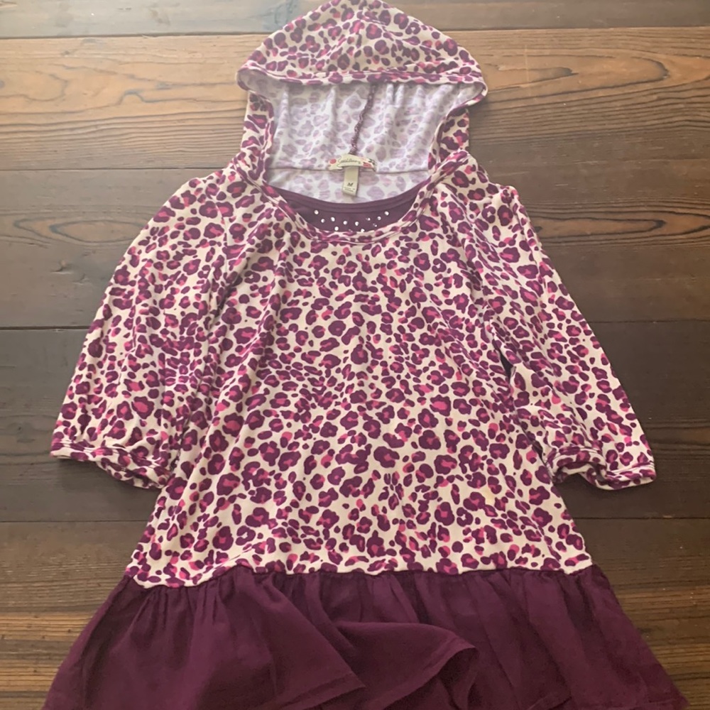 Hooded girls speckled dress size medium